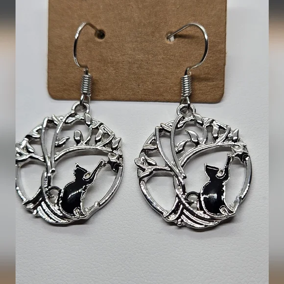Silver Tonw Black Cat Reach Tree Of Life Necklace Earrings Set - Picture 9 of 16